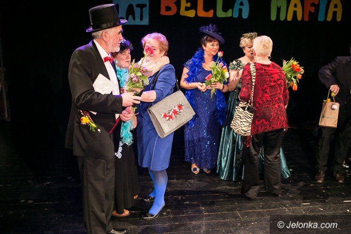 przybili-piatke-z-bella-mafia-foto-57075