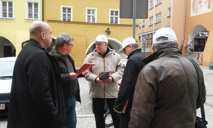 pis-euro-drozyzna-akcja-na-placu-ratuszowym-foto-57090