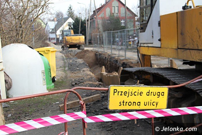 na-ul-chopskiej-robia-kanalizacje-foto-57093