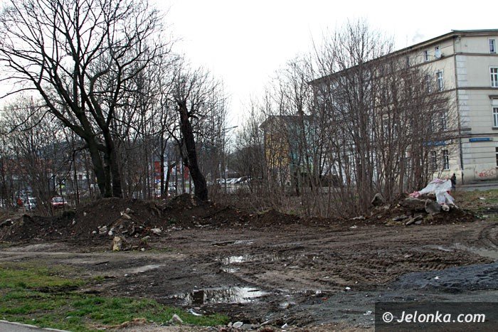czytelnicy-skwer-jak-smietnisko-foto-57112