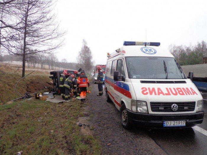 wypadek-w-siedlecinie-trojka-dzieci-w-szpitalu-aktualizacja-foto-57166