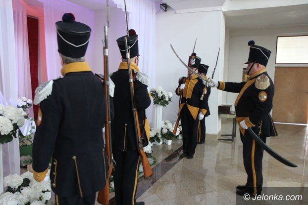 w-koscioach-swiecimy-dzisiaj-pokarmy-foto-video-57202
