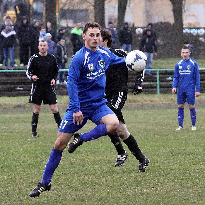 karkonosze-wygray-z-czarnymi-foto-57258