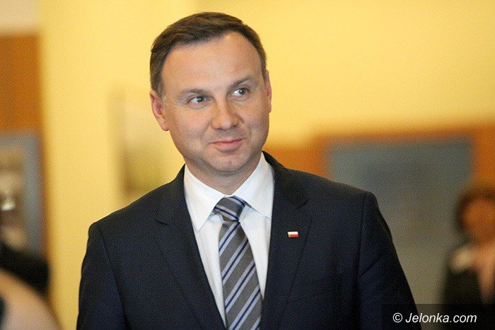 andrzej-duda-to-sie-udaskandowali-jeleniogorzanie-foto-video-57261