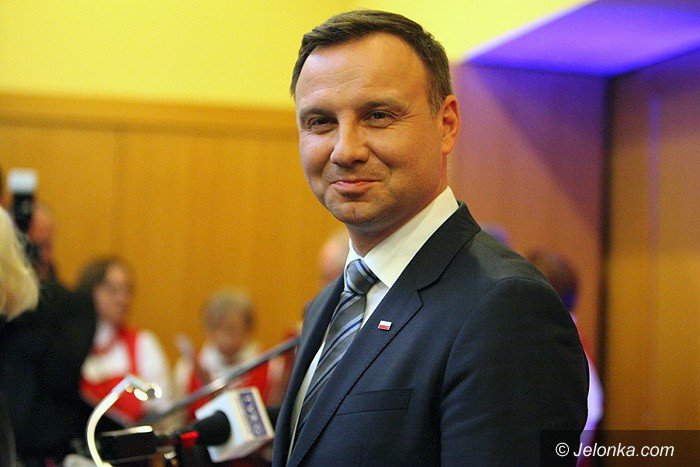 andrzej-duda-to-sie-udaskandowali-jeleniogorzanie-foto-video-57261