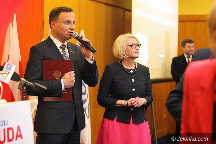 andrzej-duda-to-sie-udaskandowali-jeleniogorzanie-foto-video-57261