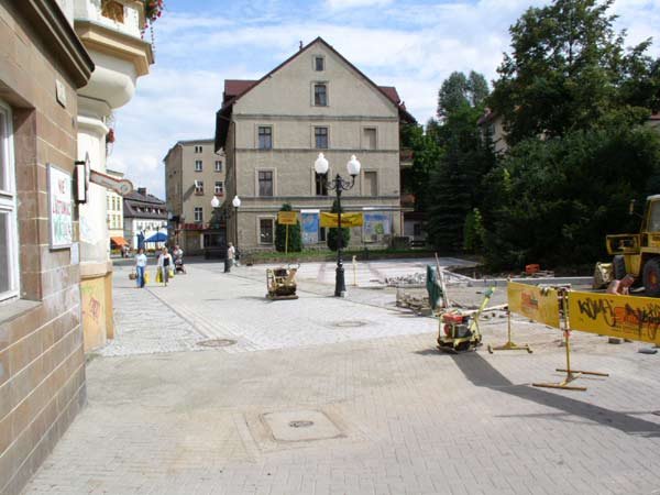 czy-plac-piastowski-straci-swoj-charakter-573