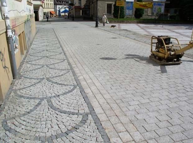 czy-plac-piastowski-straci-swoj-charakter-573