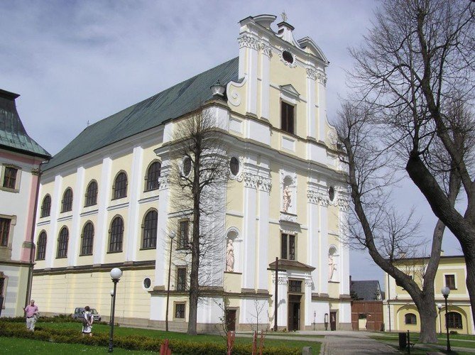 Kościół św. Józefa w Krzeszowie