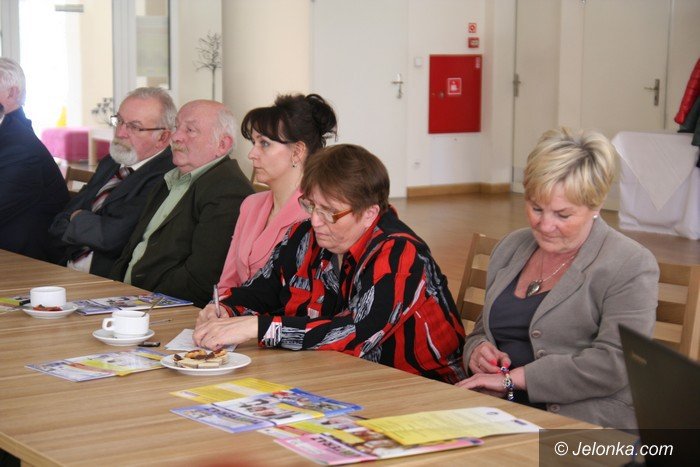 aktywizuja-niepenosprawnych-w-branzy-usug-goscinnych-foto-video-57342