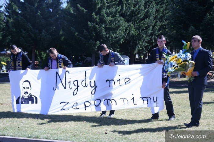 pozegnanie-przyjaciela-naszej-piki-recznej-foto-57375