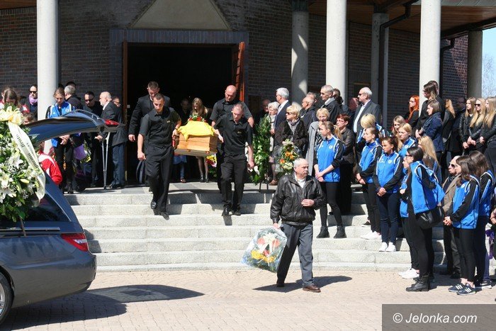pozegnanie-przyjaciela-naszej-piki-recznej-foto-57375