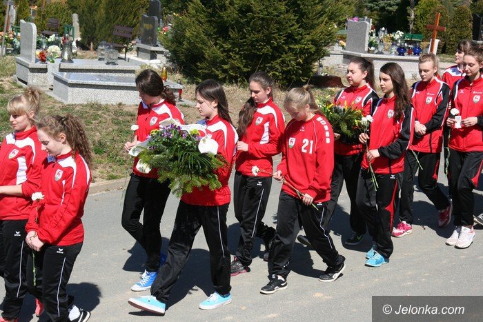 pozegnanie-przyjaciela-naszej-piki-recznej-foto-57375