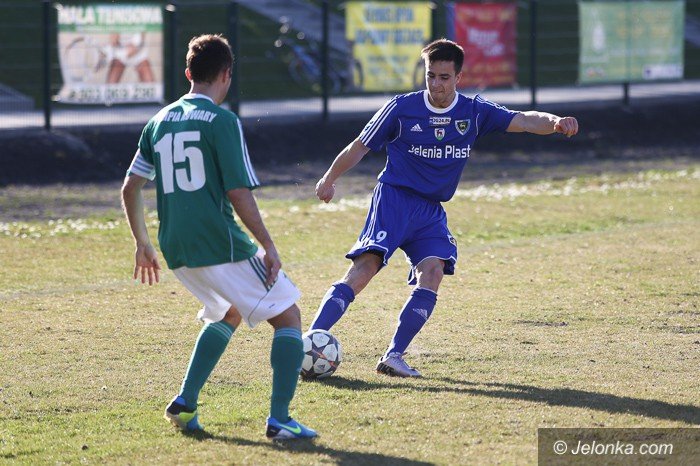 piekne-gole-ozdoba-meczu-w-kowarach-foto-57381