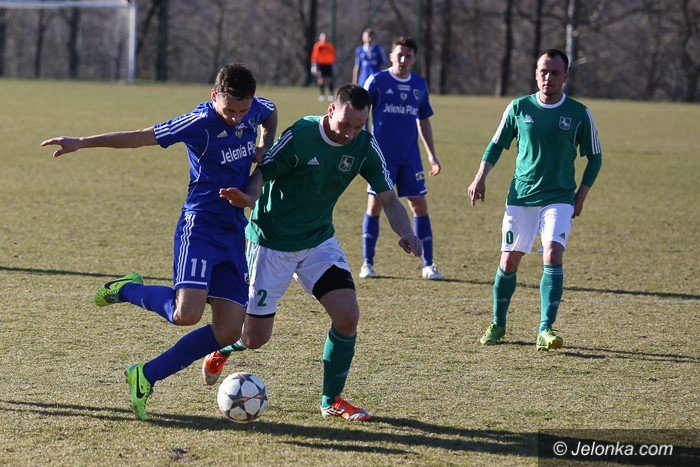 piekne-gole-ozdoba-meczu-w-kowarach-foto-57381