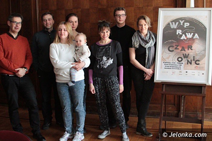 wyprawa-czarownic-pena-magii-i-niebanalnosci-foto-57385