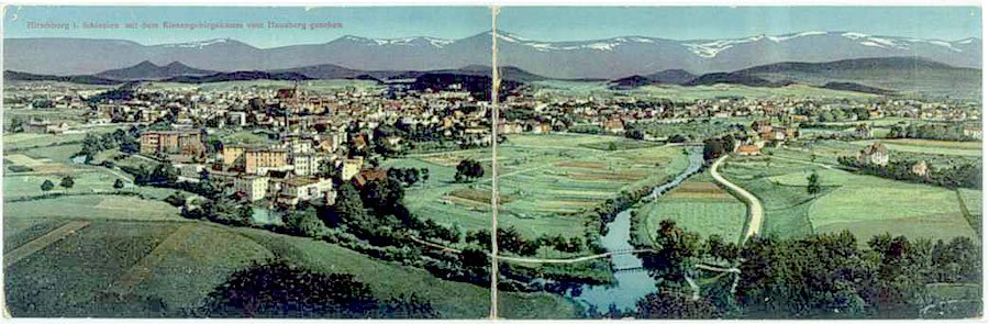 Panorama „składanka”. W tle Góry Sokole i Karkonosze.