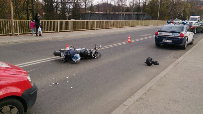 zderzenie-z-motocyklista-27latek-w-szpitalu-foto-57411