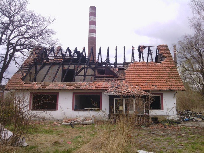 tragiczny-pozar-przy-ul-nadbrzeznej-nie-zyje-jedna-osoba-foto-57435