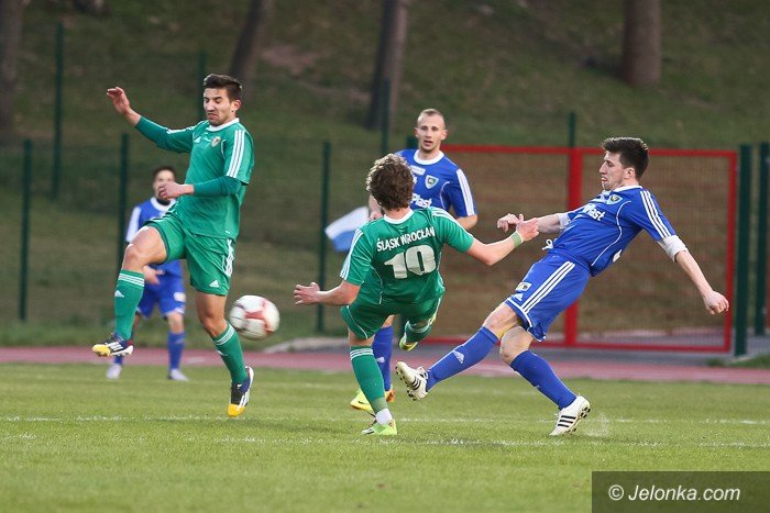 karkonosze-ulegy-rezerwom-slaska-foto-57444