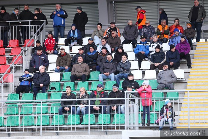 karkonosze-ulegy-rezerwom-slaska-foto-57444