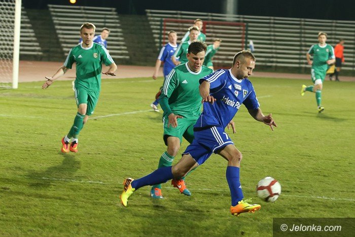 karkonosze-ulegy-rezerwom-slaska-foto-57444