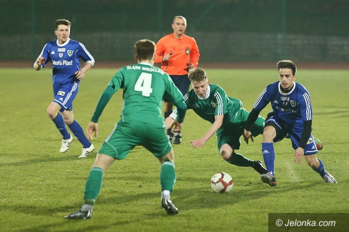 karkonosze-ulegy-rezerwom-slaska-foto-57444