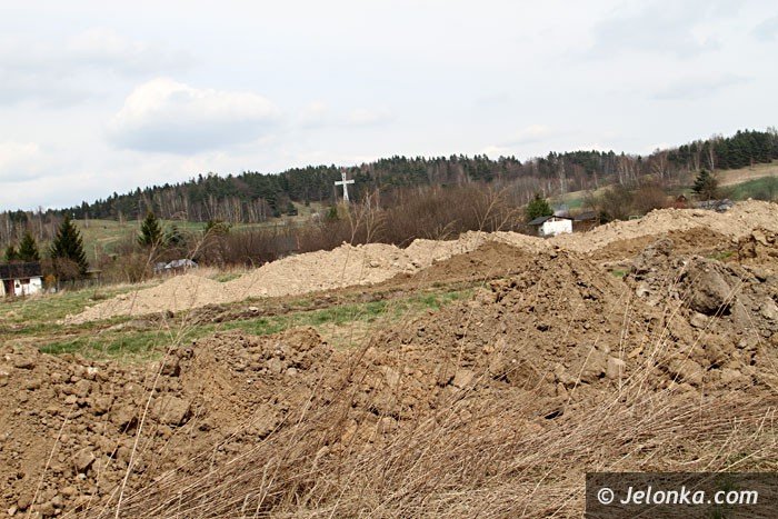 trwa-rownanie-gruntu-pod-nowy-urzad-skarbowy-foto-57451