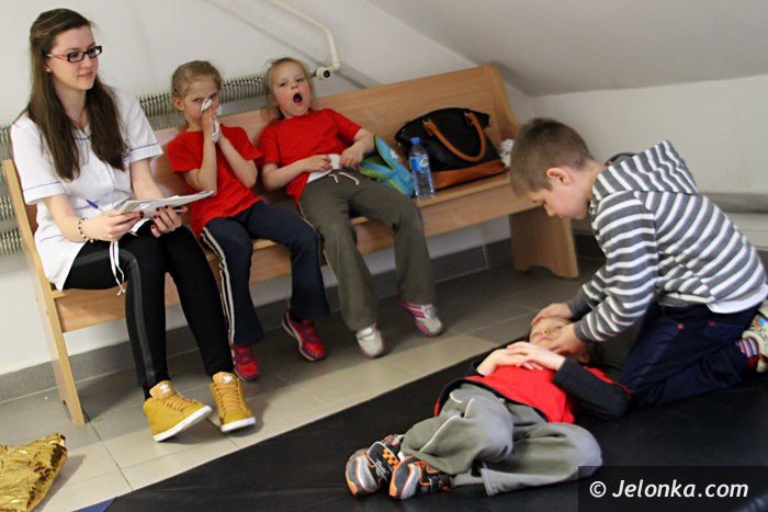 oni-wiedza-jak-bezpiecznie-zyc-foto-57473