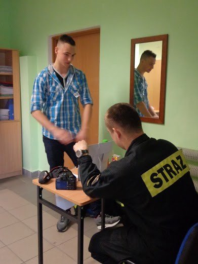 oni-wiedza-jak-bezpiecznie-zyc-foto-57473