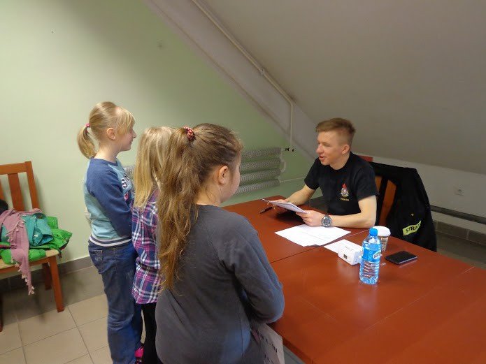 oni-wiedza-jak-bezpiecznie-zyc-foto-57473