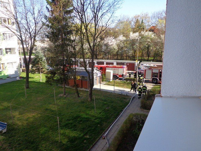 pozar-w-bloku-przy-karowicza-foto-57478
