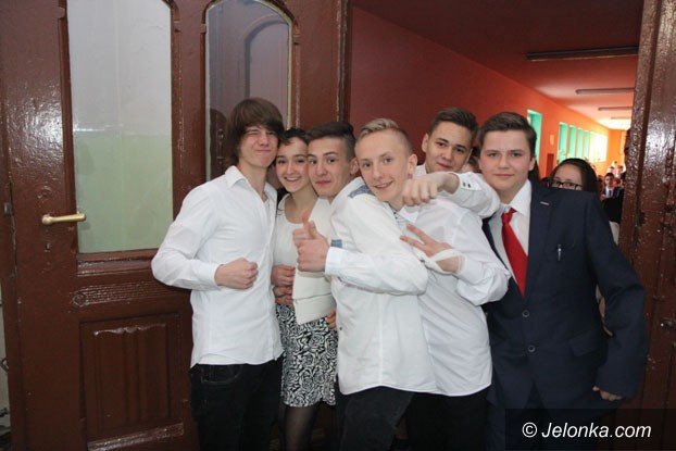 gimnazjalisci-pisza-testy-foto-57480