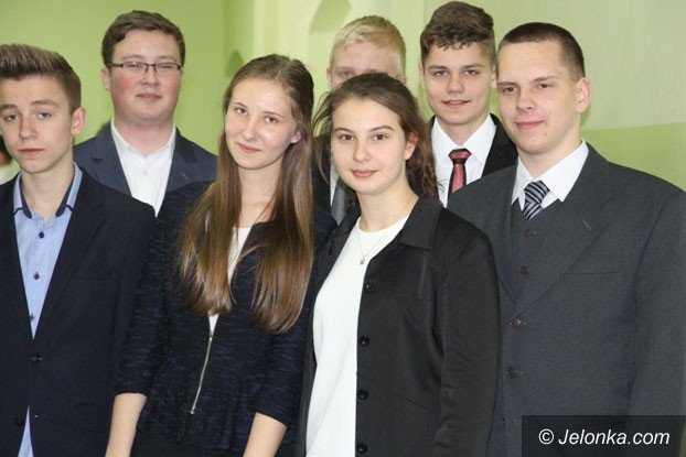 gimnazjalisci-pisza-testy-foto-57480