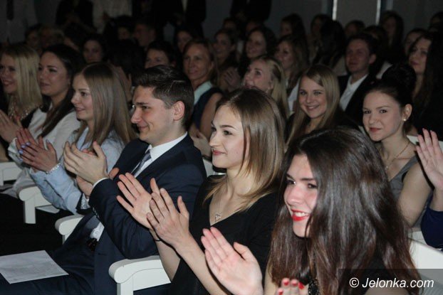 odebrali-swiadectwa-teraz-matura-foto-57556