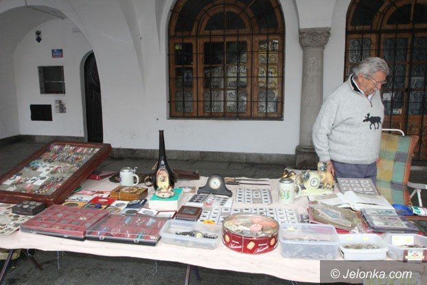 gieda-staroci-na-placu-ratuszowym-foto-57570