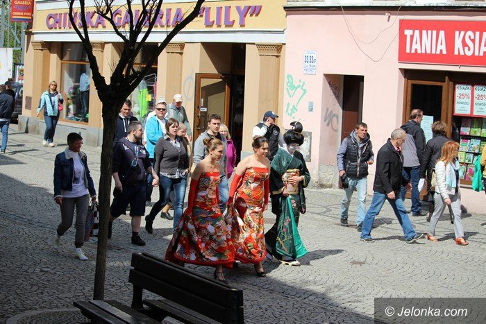 japonska-parada-ulicami-jeleniej-gory-foto-video-57685