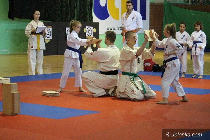 japonska-parada-ulicami-jeleniej-gory-foto-video-57685
