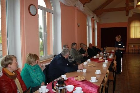 z-seniorami-o-bezpieczenstwie-foto-57686