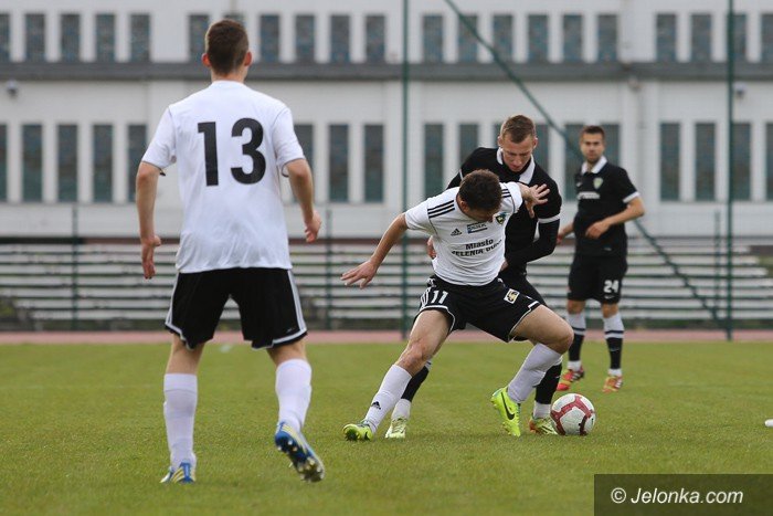iiiliga-lider-by-do-pokonania-foto-57695