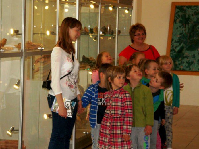 kwiecisty-maj-jeleniogorskich-przedszkolakow-foto-57786