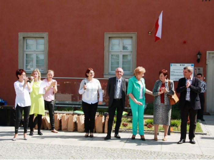 kwiecisty-maj-jeleniogorskich-przedszkolakow-foto-57786