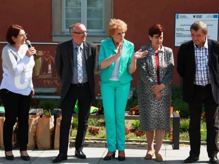 kwiecisty-maj-jeleniogorskich-przedszkolakow-foto-57786