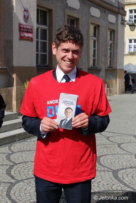 pis-agituje-i-odnosi-sie-do-skandalu-foto-57796