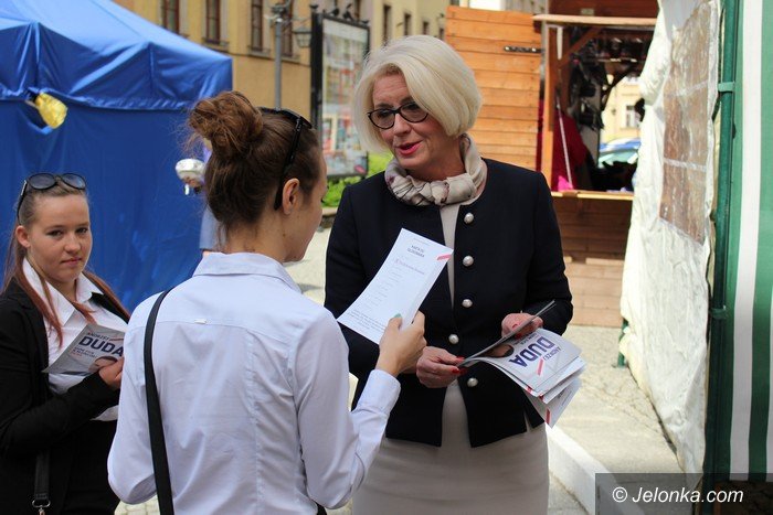 pis-agituje-i-odnosi-sie-do-skandalu-foto-57796