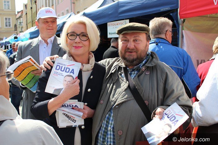 pis-agituje-i-odnosi-sie-do-skandalu-foto-57796