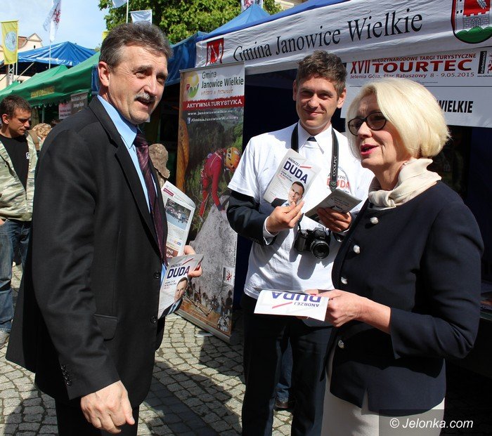 pis-agituje-i-odnosi-sie-do-skandalu-foto-57796