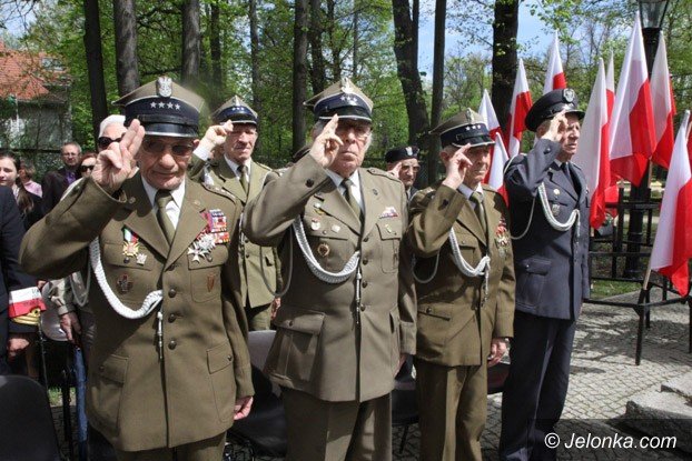 w-hodzie-zonierzom-polegym-za-polske-foto-57800