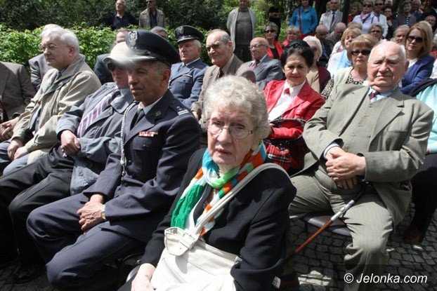 w-hodzie-zonierzom-polegym-za-polske-foto-57800