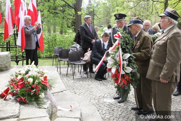 w-hodzie-zonierzom-polegym-za-polske-foto-57800